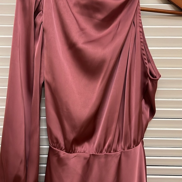 Hello Molly Meet Tonight Dress in Rose, Size 2/XSmall, EUC - Picture 7 of 17